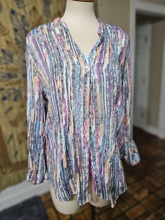 Ruby Rd. Colorful Top Medium - Picture 2 of 4